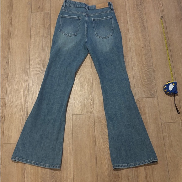 Classic Blue Flared Women's Jeans-26 - Picture 10 of 12